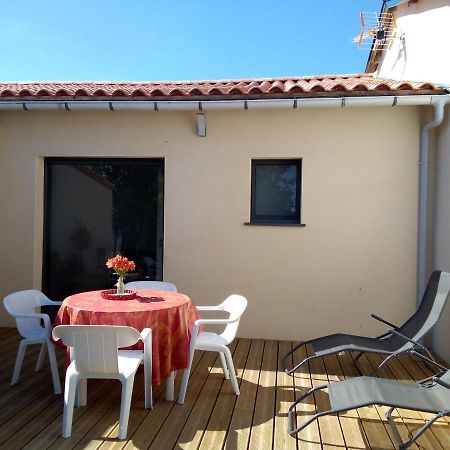 Au Refuge Des Farfas Apartment Saint-Paul-en-Pareds Екстериор снимка
